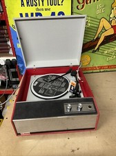 Red Phillips GF819 Vintage