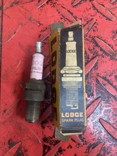 LODGE SPARK PLUG HLN LAMBRETTA