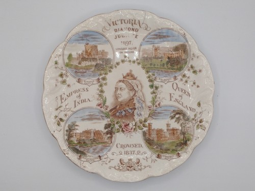 Vintage queen victoria - vintage,