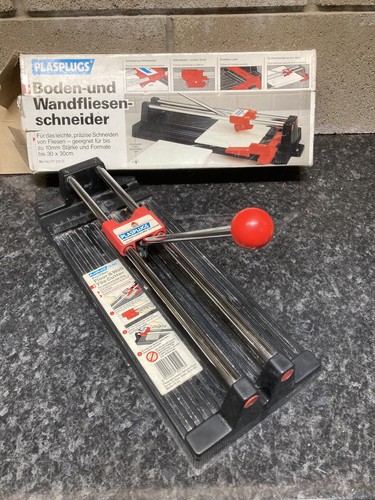 Tile cutter plas pluggs - cutter,