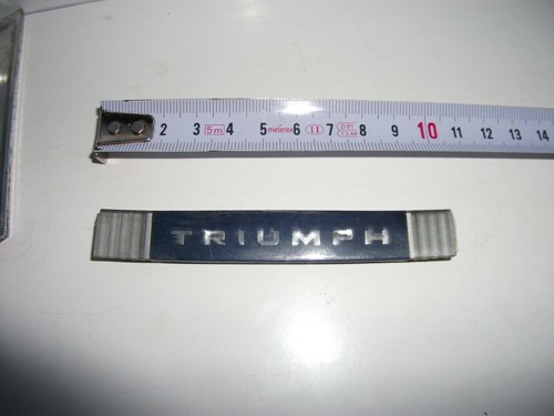 Classic triumph badge - classic, badge.