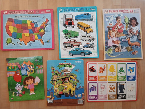 Lot vintage tray puzzles - of,