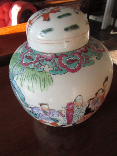 Large signed chinese porcelain - large,
