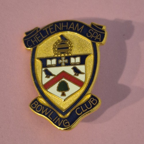 Cheltenham bowling badge - cheltenham,