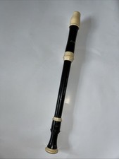 Aulos  Treble Recorder Very