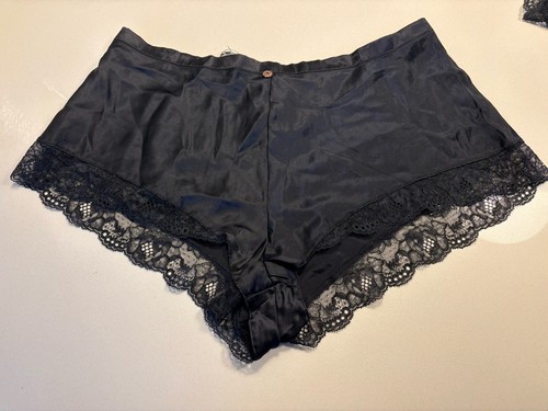 Bnwt rosie black silk - rosie,