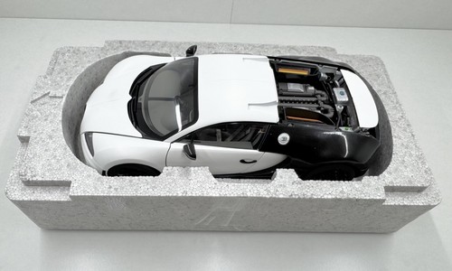 Autoart signature bugatti - signature,