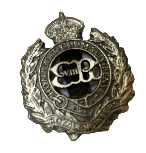 Edward viii cap - cap, badge