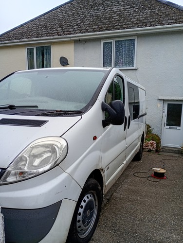 2011 vauxhall vivaro crew cab - 2011,