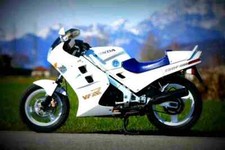 Honda VFR 750 F 1986 6 A4
