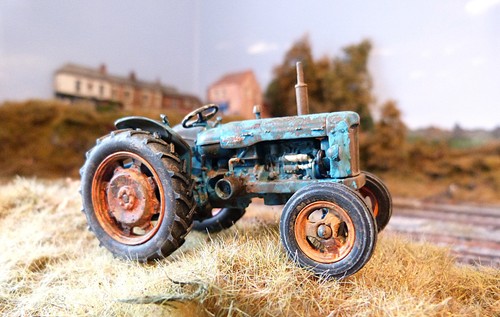 Universal hobbies fordson - uh,