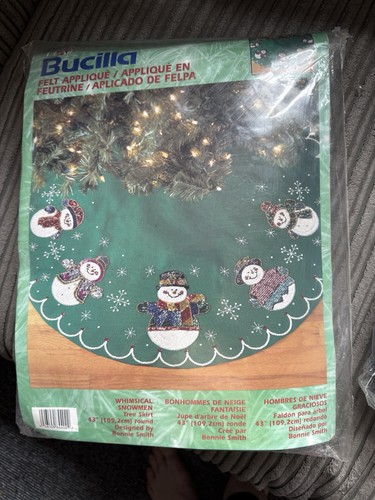 Bucilla felt snowmen tree - bucilla,