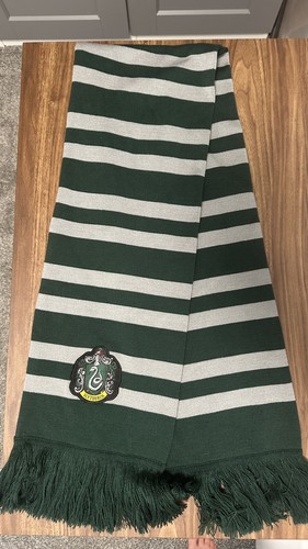 Slytherin scarf forbidden - scarf,