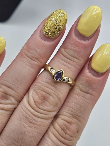 9ct gold tanzanite - 9ct,