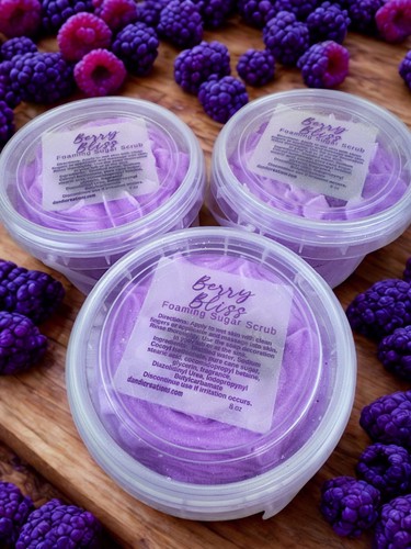 Foaming sugar scrub berry - foaming,