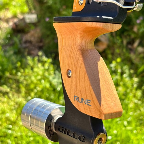 Rune onyx premium wood - onyx,, grips