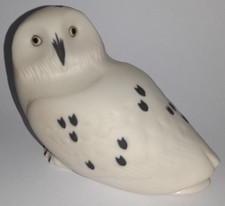 Vintage Isle Of Arran Scotland Snowy Owl Bird Figurine. UK ONLY. Free Postage.