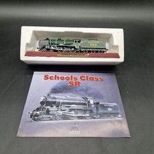 Atlas Editions Schools Class
