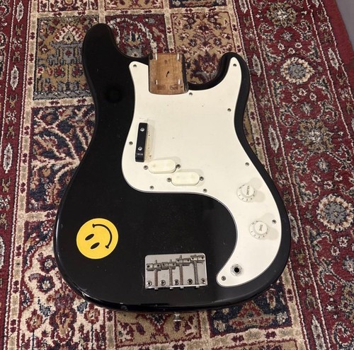Rare squier bullet - squier, bass