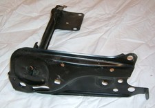 AUDI 80 - 90 / LEFT HEADLIGHT SEAT / FRONT HEADLAMP SEAT LEFT