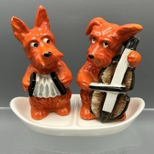 Vintage Goebel Salt & Pepper Orange Dog Terrier Musicians Stand Large Bee 1950s