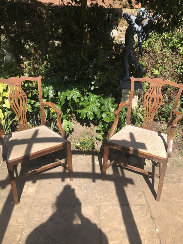 Pair edwardian carver - pair, of