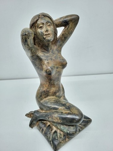 Statue damsel art deco - damsel, style