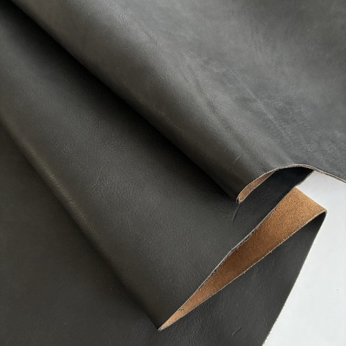 Black italian veg tan leather - black,
