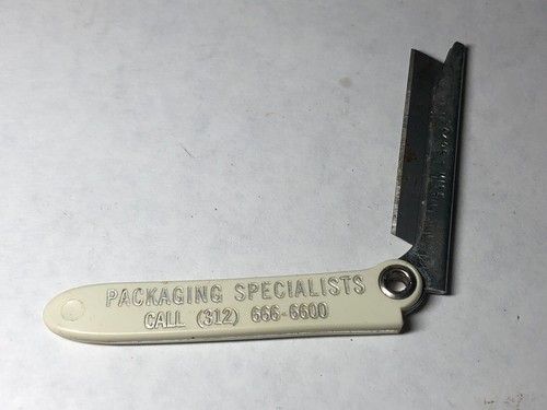 Small vintage razor - small,