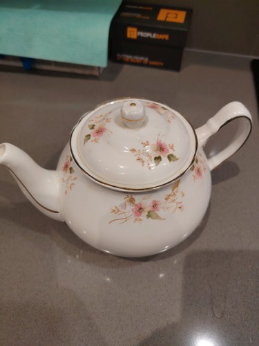 Duchess bone china glen - china,