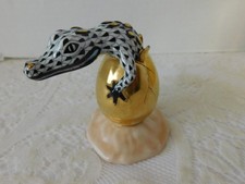 RARE HEREND HUNGARY - HATCHING CROCODILE BABY - GOLD EGG - BLACK FISHNET - MINT