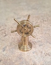 Vtg Miniature Brass Ship Wheel Helm with Compass Dollhouse Decor.