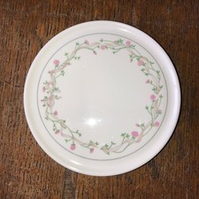 Johnson Brothers Cloverleaf