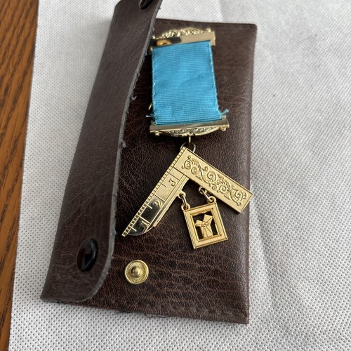 Vintage masonic past master - past,
