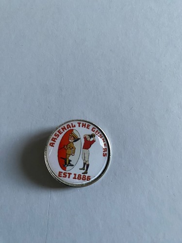 Arsenal pin badges - arsenal,