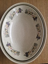 Royal Doulton, Harvest Garland Lambethware LS1018 Veg Serving Dish