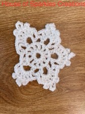 ❄️ Brand New Hand Crocheted White With Glitter Snowflakes Set Of 3 Size 10cm