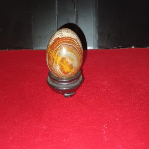 Small marble onyx egg - /,
