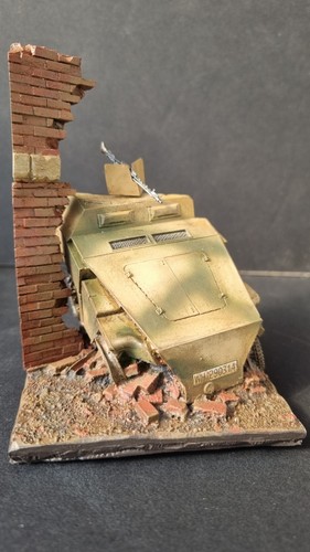 Built painted mini - &,