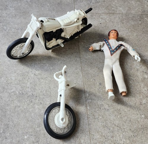 Evel knievel stunt - knievel, cycle