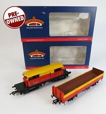 OO Gauge Bachmann Repainted SatLink Wagons OBA & Queen Mary Brake Van (APR01)