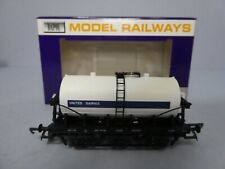 DAPOL OO GAUGE B629 UNITED DAIRIES 6 WHEEL MILK TANKER WAGON R/N W2009 BOXED