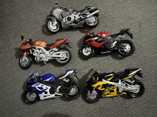 Maisto toy model motorcycles - toy,