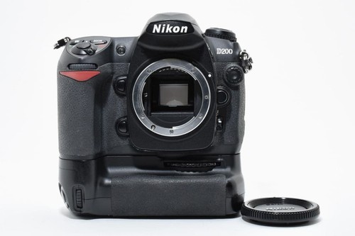 Nikon d200 body - d200, mb-d200