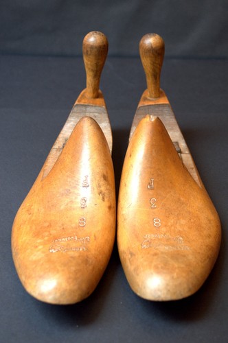 Pair vintage wooden - wooden, 'true