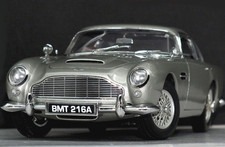Autoart aston martin - 1:18,