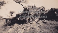 8 original WW2 photos tank