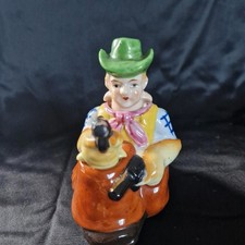 Nodder Salt & Pepper Shakers