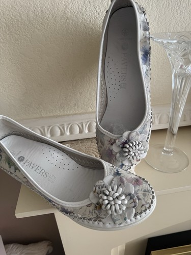 Womens pavers shoes size 6 - pavers,