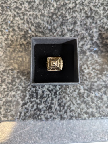 9ct gold pyramid ring - gold, l